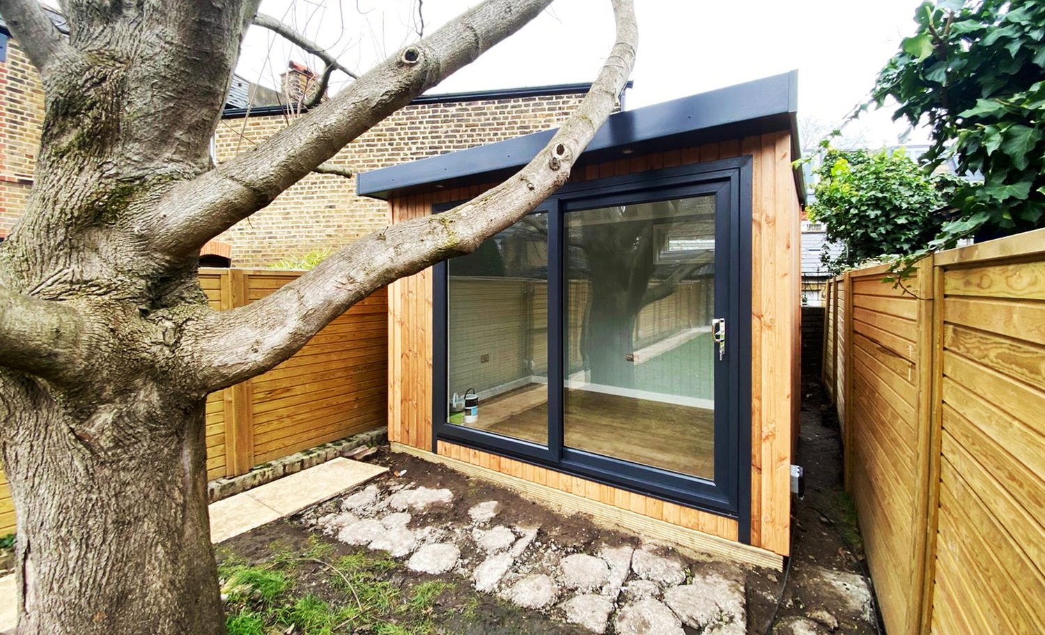 Garden Rooms For Small Gardens - 5 Practical Ideas To Make The Most Of ...