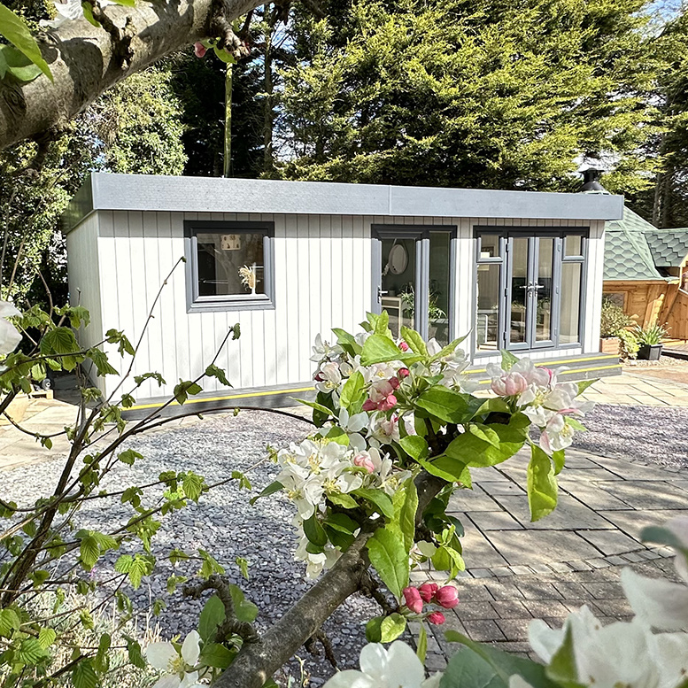 garden annexe building