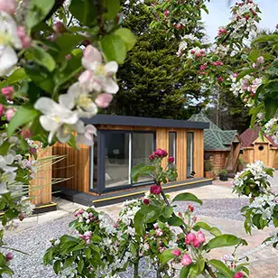 Garden Room Annexe on patio area 